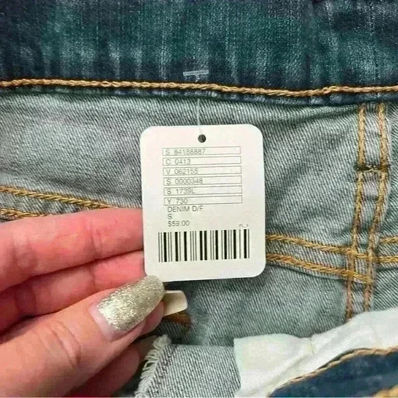 Urban Renewal Vintage Remade Levi's Mini Wrap Skirt Small NWT - Picture 9 of 9